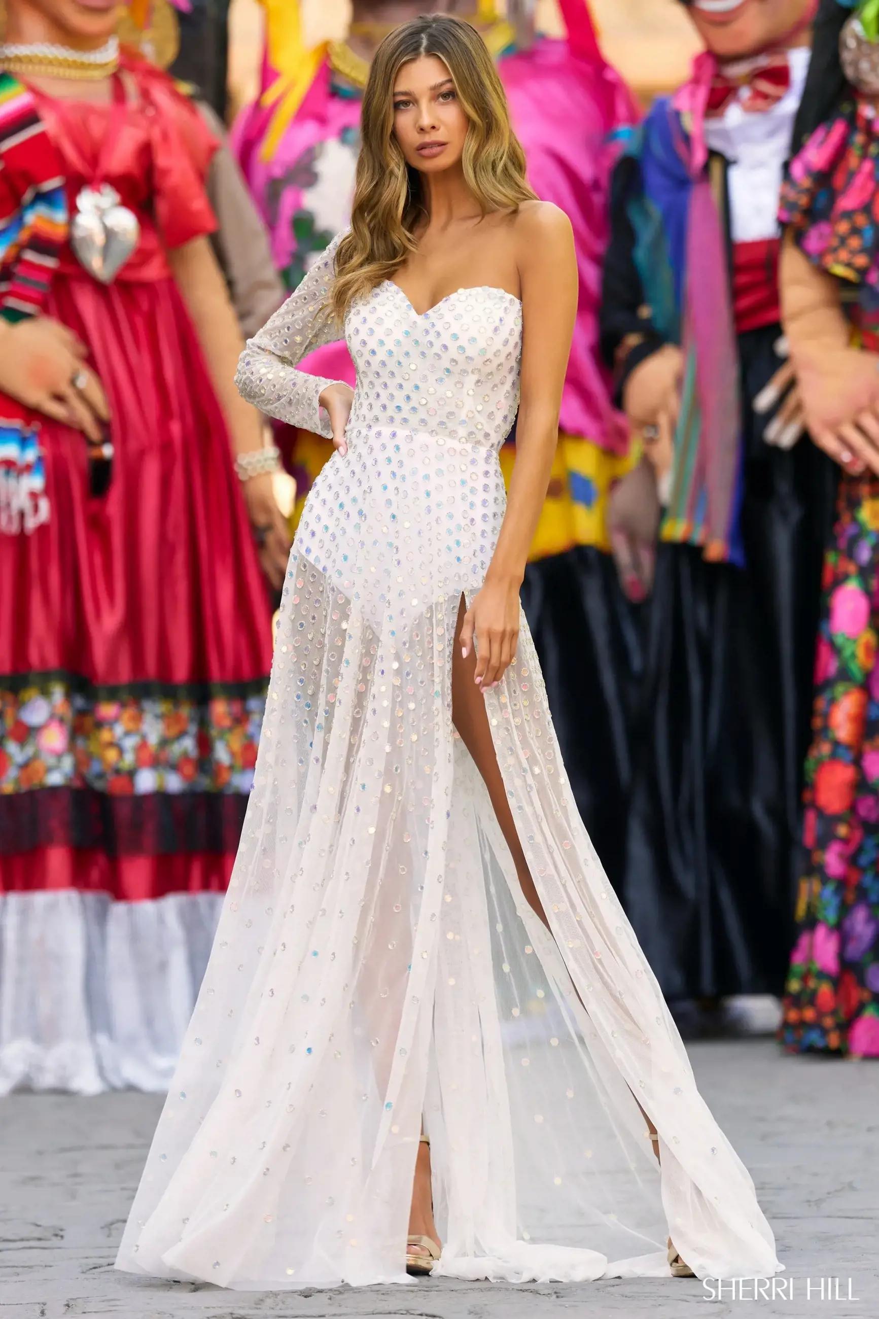 Sparkle Prom Dresses That Will Win In 2023 Image